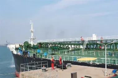 港口原油贸易(港口原油贸易现状)_https://yy.meihuadianqi.com_原油期货行情_第1张
